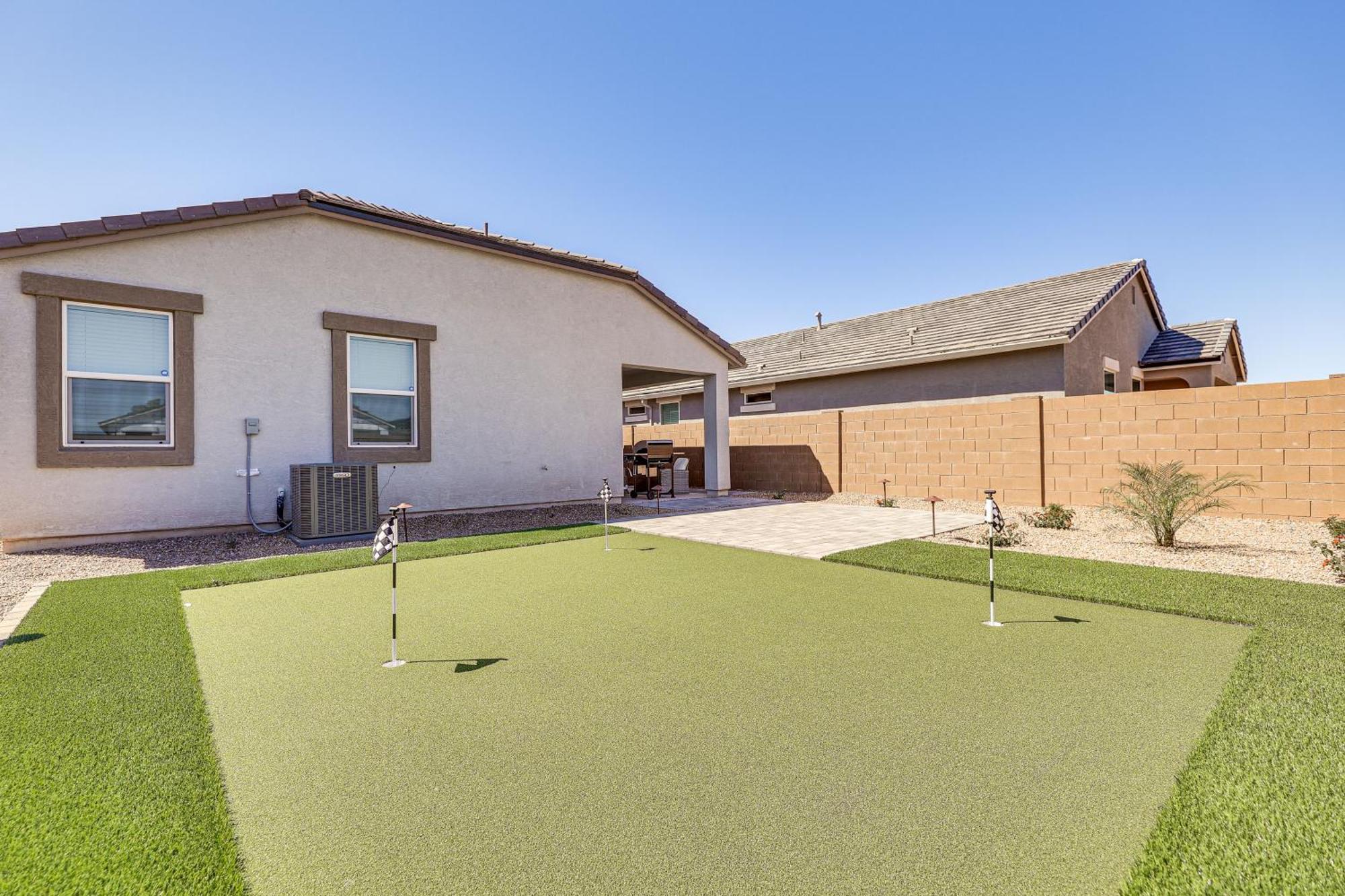 Maricopa Home With Putting Green And Covered Patio! Kültér fotó